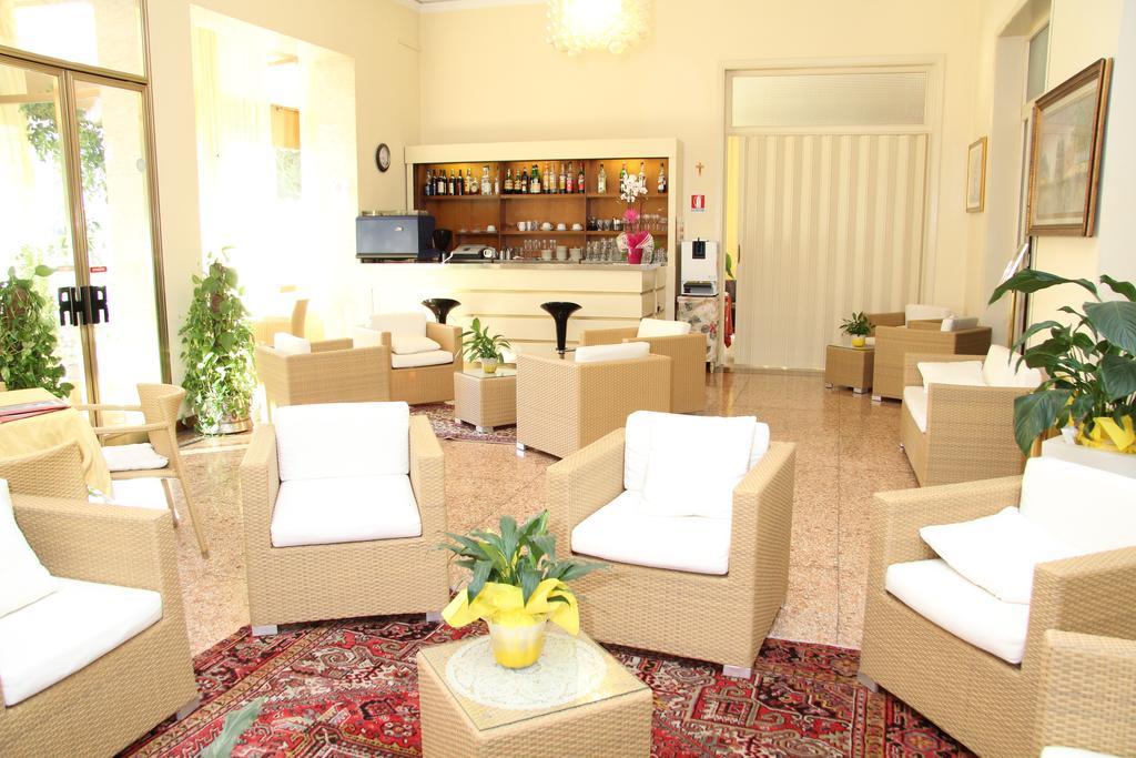 Hotel B&B Risorta Abano Terme Extérieur photo