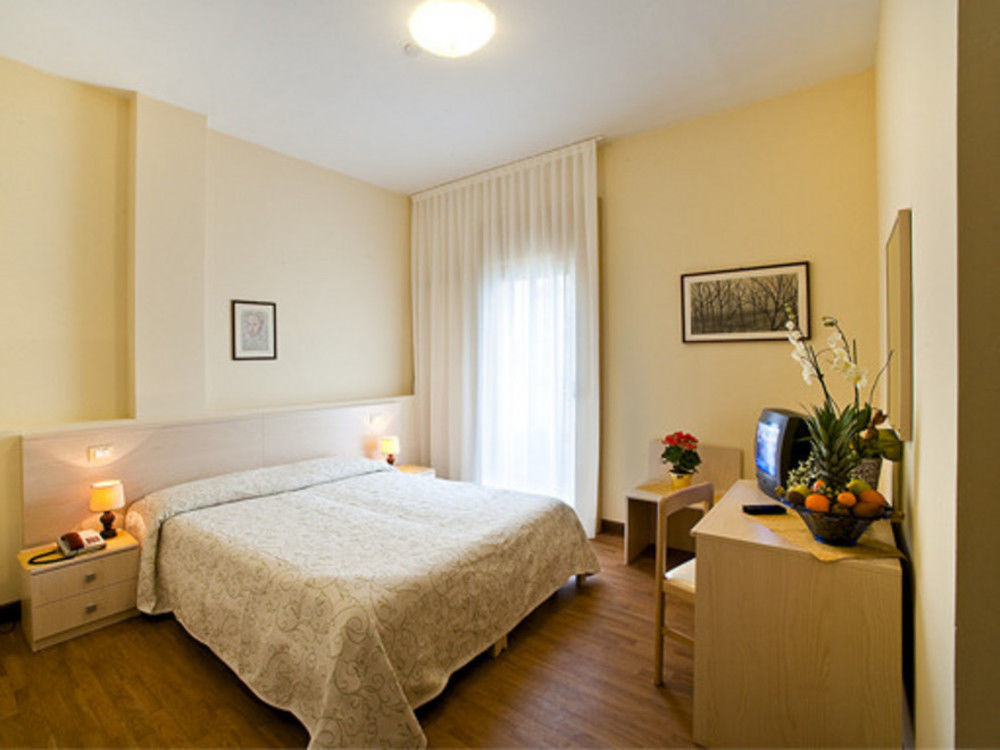 Hotel B&B Risorta Abano Terme Extérieur photo