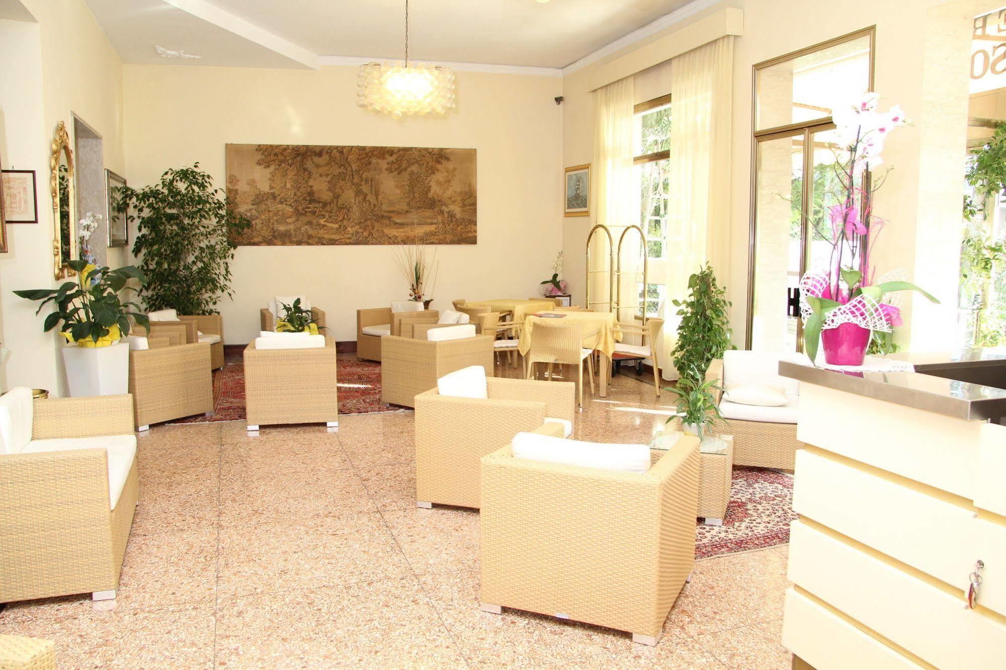 Hotel B&B Risorta Abano Terme Extérieur photo